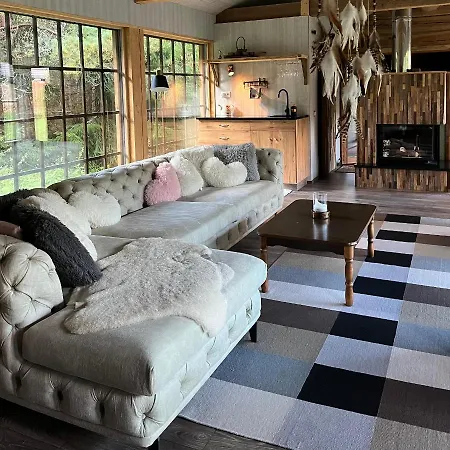 Oanduaia Metsamaja Appartement *