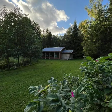 Oanduaia Metsamaja Appartement